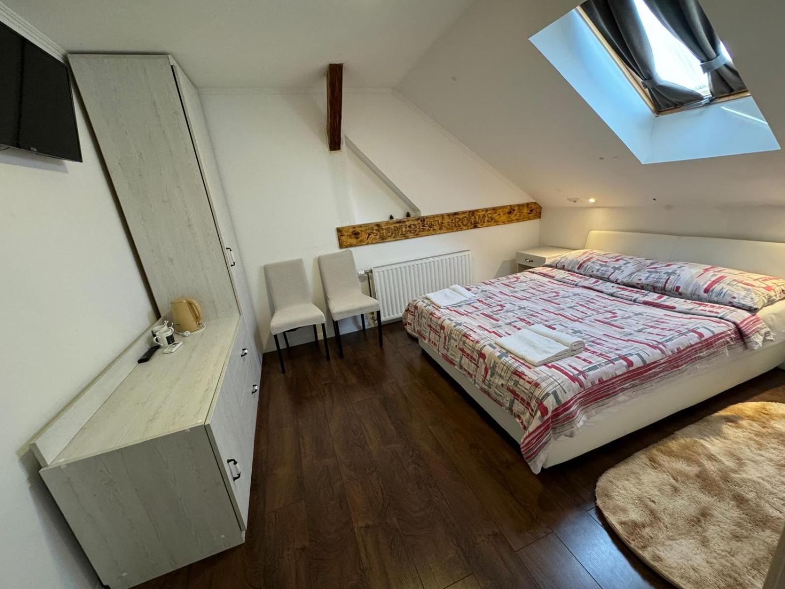 Tomislav Hotel Zagreb Buitenkant foto